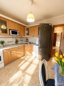 Кухонный гарнитур и техника
